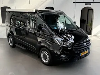 Westfalia NUGGET - Trekhaak - achteruitrijcamera - luifel Douche - dubbel bed - etc...