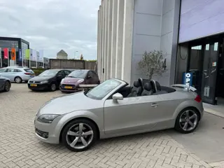 Audi TT Roadster 1.8 TFSI S-Line! CABRIO! INRUIL MOGELIJK!