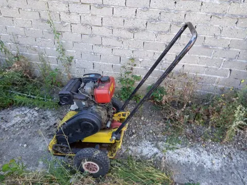 Te Huur Wacker 2050 Compact 2 Ton Diesel trilplaat