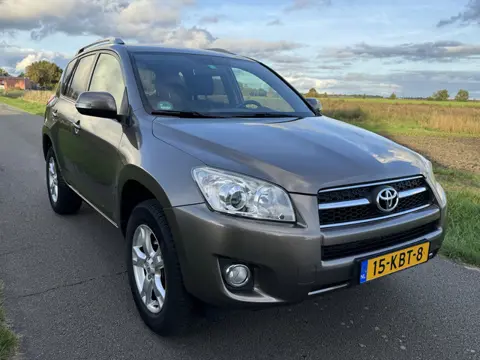 Toyota RAV4 2.0 VVTi Dynamic 2WD ECC/CRUISE/LMV/APK 12-2026!!