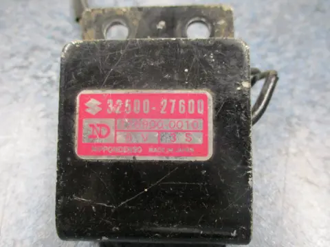 SPANNINGSREGELAAR Suzuki GN 400 1970 - 2012
