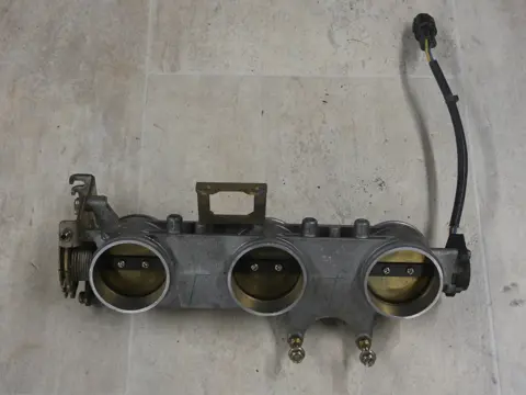 GASKLEPHUIS Triumph 955 daytona 2001 - 2006