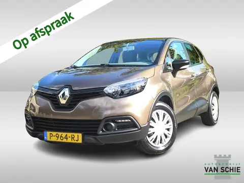 Renault Captur 0.9 TCe Expression Keurig-Onderh., BOVAG-Garantie, Navigatie