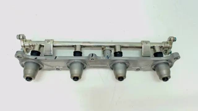 BRANDSTOFPOMP Honda CBR 600 RR 2003 - 2004