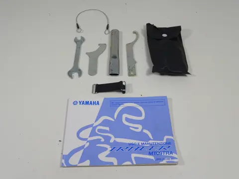 INSTRUCTIEBOEKJE Yamaha MT 09 Tracer 2015 - 2017