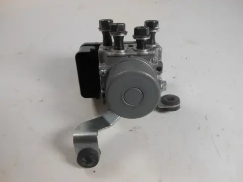 ABS POMP Kawasaki Z 900 2020 - 2023