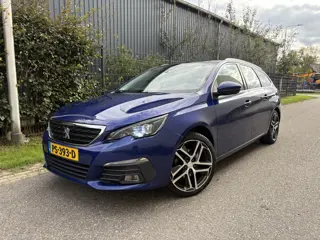 Peugeot 308 SW 1.2 PureTech Blue Lease Premium / AUTOMAAT / PANORAMADAK / NAVI / CRUISE