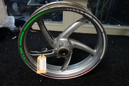 VOORVELG Benelli TNT 1130 cafe racer 2004 - 2016