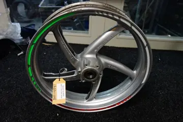 VOORVELG Benelli TNT 1130 cafe racer 2004 - 2016