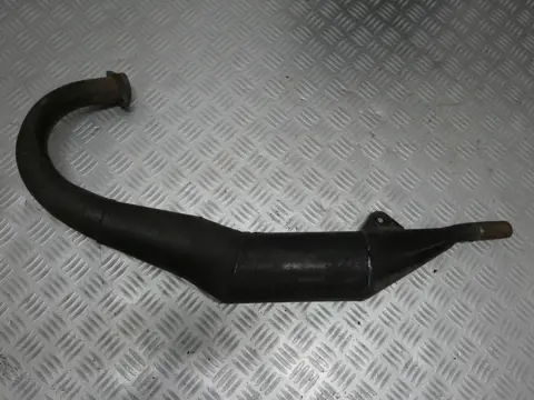 UITLAAT Suzuki RGV 250 1988 - 1989