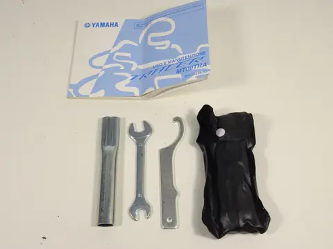 INSTRUCTIEBOEKJE Yamaha MT 09 Tracer 2015 - 2017