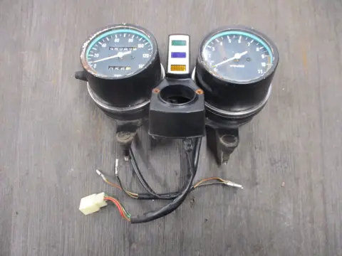 TELLERSET Kawasaki Z 200 1977 - 1984