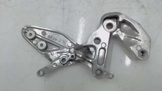 RECHTER SCHETSPLAAT Yamaha YZF 600 Thundercat 1996 - 2003