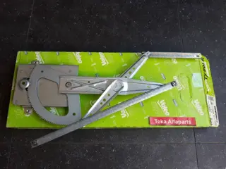 Toyota Avensis II Raambediening Valeo 850623 RV