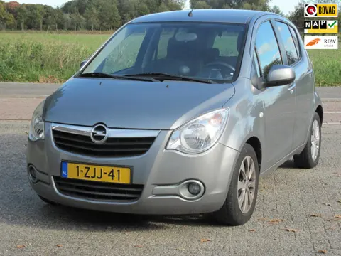 Opel Agila 1.2 Edition