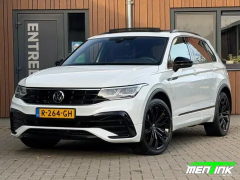 VOLKSWAGEN TIGUAN 1.5 TSI DSG R-LINE Pano Camera Virtueel