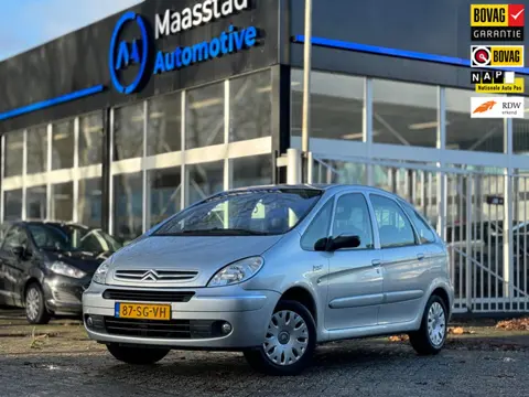 Citroen Xsara Picasso 1.6i 16V Cruise Lage km Nieuw APK 1e eig Parkeersensoren Topstaat Boekjes