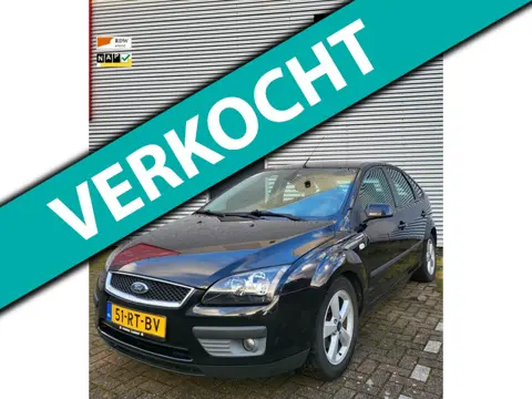 Ford Focus 1.6-16V Futura Park-sens Trekhaak NAP