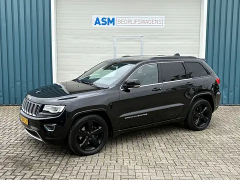 Jeep Grand Cherokee 3.0 251Pk CRD Overland / Cruise / Airco / Navi / Trekhaak / Apk t/m 15-07-2026