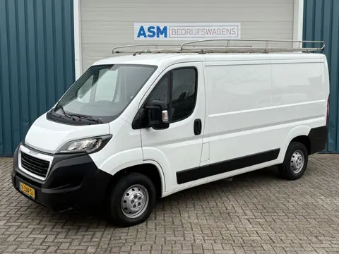 Peugeot Boxer 330 2.0 111Pk BlueHDI L2H1 Premium / Cruise / Airco / IMPERIAAL / Trekhaak / Apk t/m 2