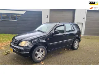 Mercedes-Benz M-klasse GEZOCHT GEVRAAGD ALLE MERCEDES ML VITO TOPPRIJS 0613896819
