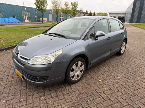Citroen C4 1.6-16V Ligne Business
