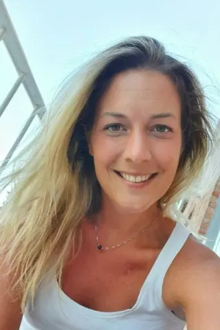 Haha, ja dat is....? Begint met een s.