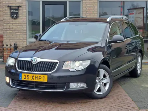 Skoda Superb Combi 1.8 TSI | Handel / Export | Full-options