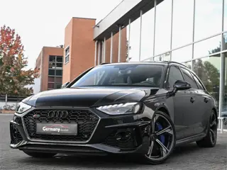 Audi RS4 Avant 2.9TFSI 450pk Quattro Keramiek Pano HUD Carbon 20-Inch B&O Led-Matrix Keyless