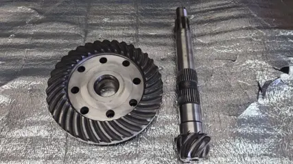 Crown wheel and pinion for Citroen SM