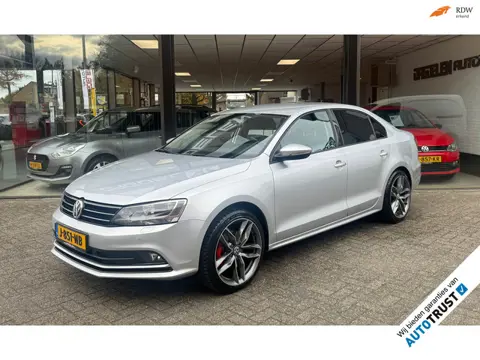 Volkswagen Jetta 1.2 TSI 105pk CAMERA | NAVI | CARPLAY | PDC | TREKHAAK