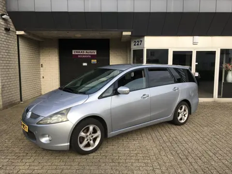 Mitsubishi Grandis 2.4-16V Intense / 7 PERSOONS / NETTE STAAT / APK JUNI 2026 / AIRCO / ALU VELGEN