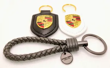 Accessoire - Lotto di 3 portachiavi Porsche+Bottega Veneta