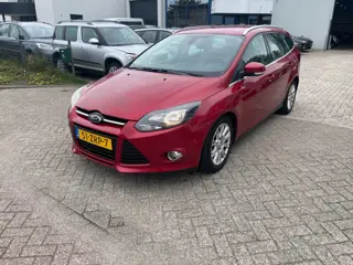 Ford Focus Wagon 1.6 TDCI ECOnetic Lease Titanium Bj 2013