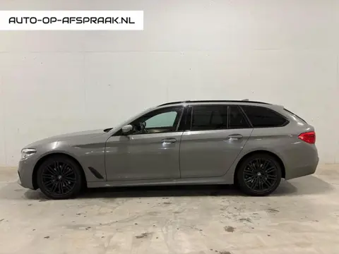 BMW 5-serie Touring 520i High Executive M-pakket Pano Leer 360cam