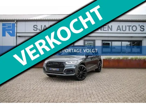 Audi Q5 50 TFSI e Quattro Competition Pro Line S S-Line 299pk Automaat! 1e|DLR|Panoramadak|Virtual C