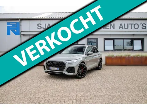 Audi Q5 55 TFSI e Quattro Competition Pro Line S S-Line 367pk Automaat! NIEUW MODEL|Luchtvering|Pano