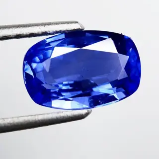 1 pcs Blauw Saffier - 2.22 ct