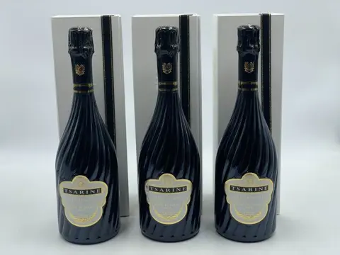 Tsarine - Champagne Blanc de Blancs - 3 Flessen (0.75 liter)