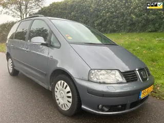 Seat Alhambra 2.0 TDI Ecomotive 7 persoons - Koppeling hoog