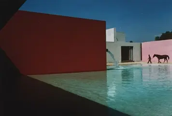 René Burri (1933-2014) - Mexico 1976 - Stable, Horse, Pool