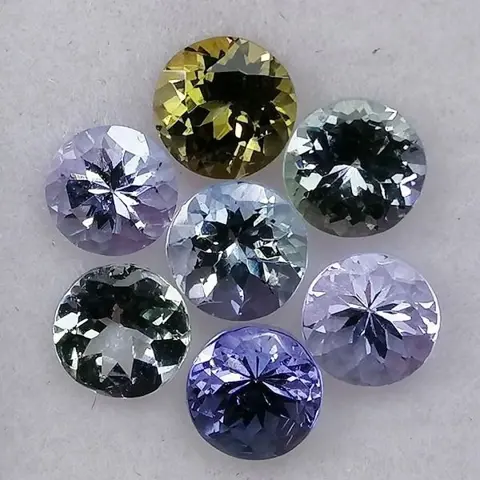 7 pcsTanzaniet - 4.20 ct