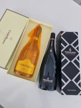 Ca' del Bosco, "Cuvée Prestige" &amp; Ferrari, Maximum -