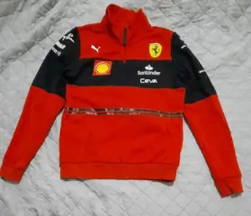 Ferrari - Formule 1 - 2022 - Teamkleding