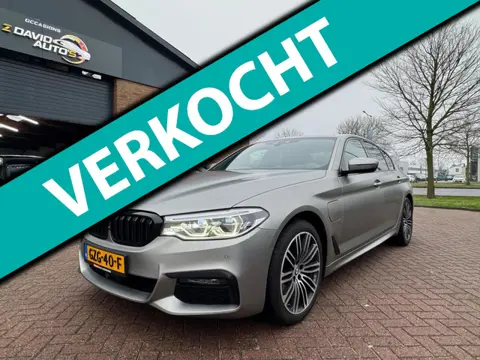 BMW 5-serie 530e xDrive iPerformance Executive HUH, Radar, Stoel+stuur verw, aut kofferbak