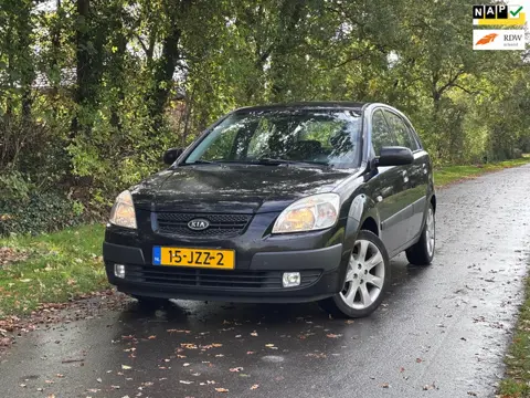 Kia Rio 1.4 X-pect | Airco + Cruise Nu € 1.750,-!!!