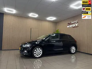 Volkswagen Polo 1.0 TSI Highline * Dealer onderhouden / Navigatie / Parkeersensoren / NL Auto *