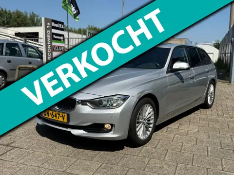 BMW 3-serie Touring 318d Upgrade Edition