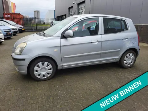 Kia Picanto 1.1 EX AUTOMAAT PROBLEEMTJE BAK !!!