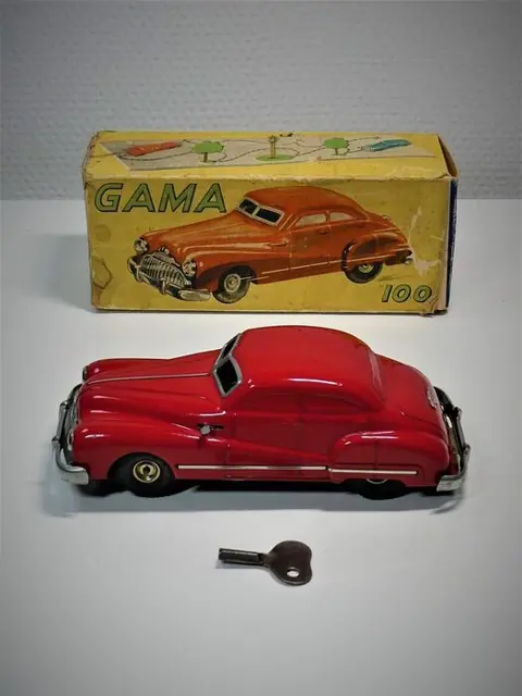 GAMA (US-Zone, Germany) # - Blikken BUICK Sedan / Patent